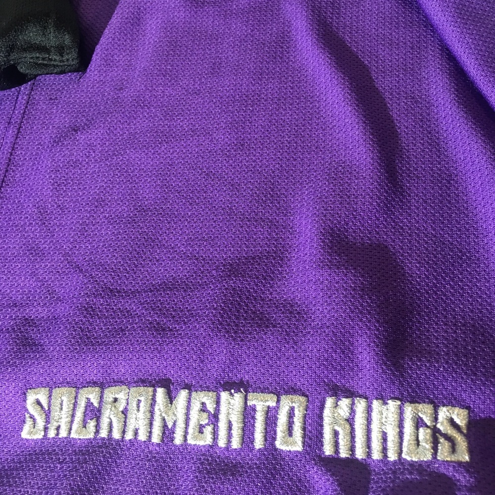 Vintage Nike NBA Sacremento Kings Jersey - Size XL - Picture 6 of 6